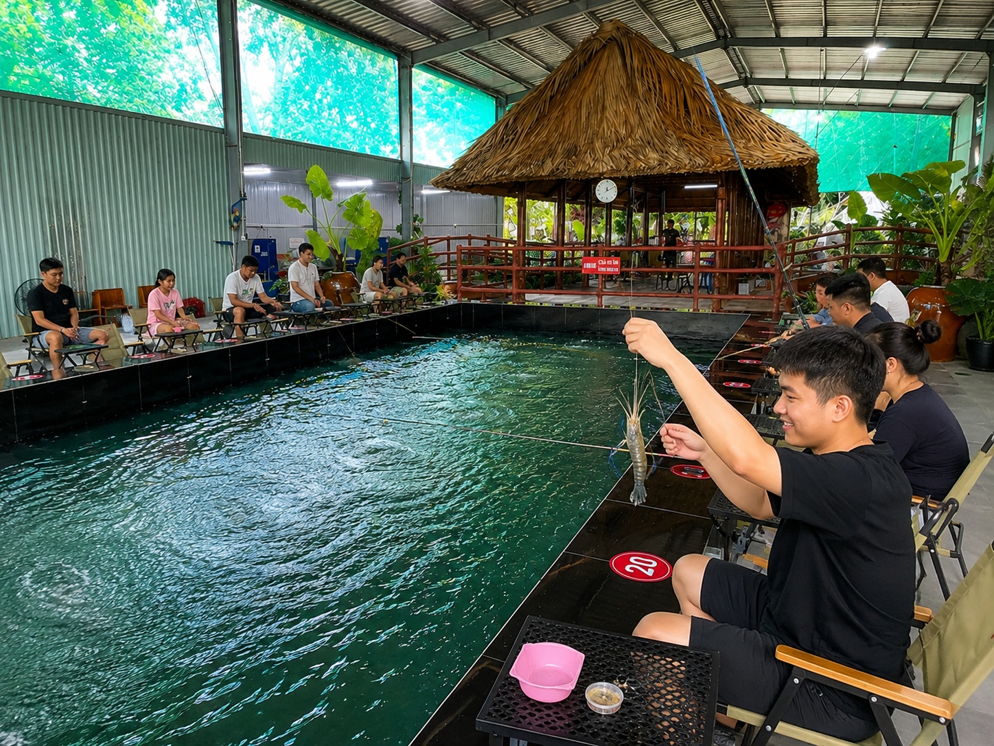 Hồ câu tôm tại địa đạo Củ Chi